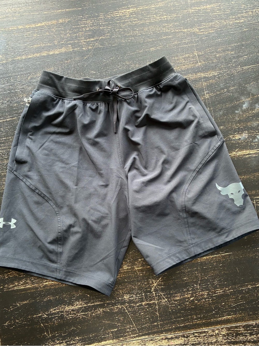Under Armour Men’s Black Athletic Training Shorts size S